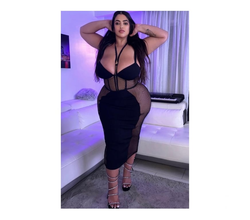 Escorts Derbyshire Derby - Photos for Party Girl with real pictures OUTCALL încol 🖤Sara