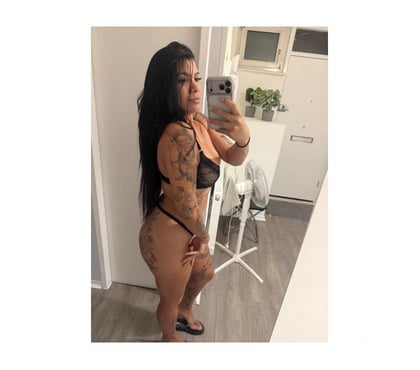 Escort Tooting Broadway South West London - Photos for AMANDA PARTY GIRL REAL PHOTO 🇧🇷 PARTY 🔝🖤