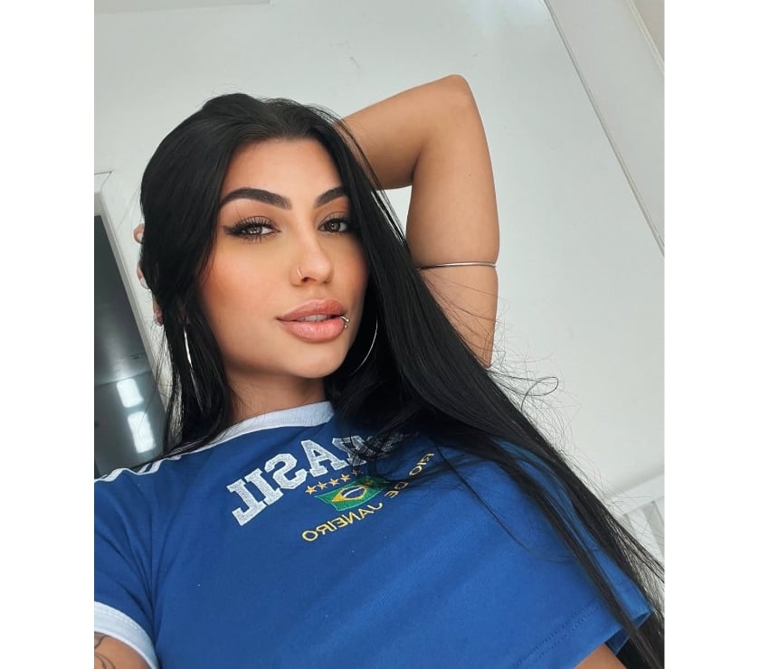 Photos for ATTRACTIVE AND SEXY, JUST THE WAY YOU LIKE 💋🔥