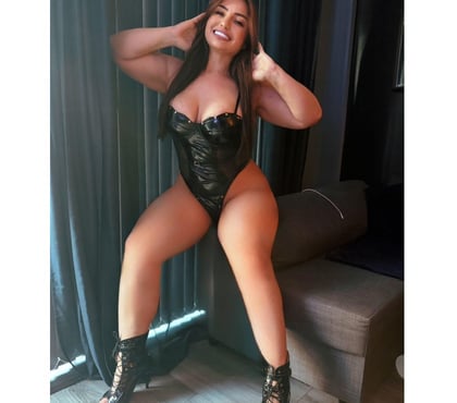  Escorts & Erotic Massage Brighton City Centre Brighton - Photos for 🍒 Mirela PARTY GFE in Brighton
