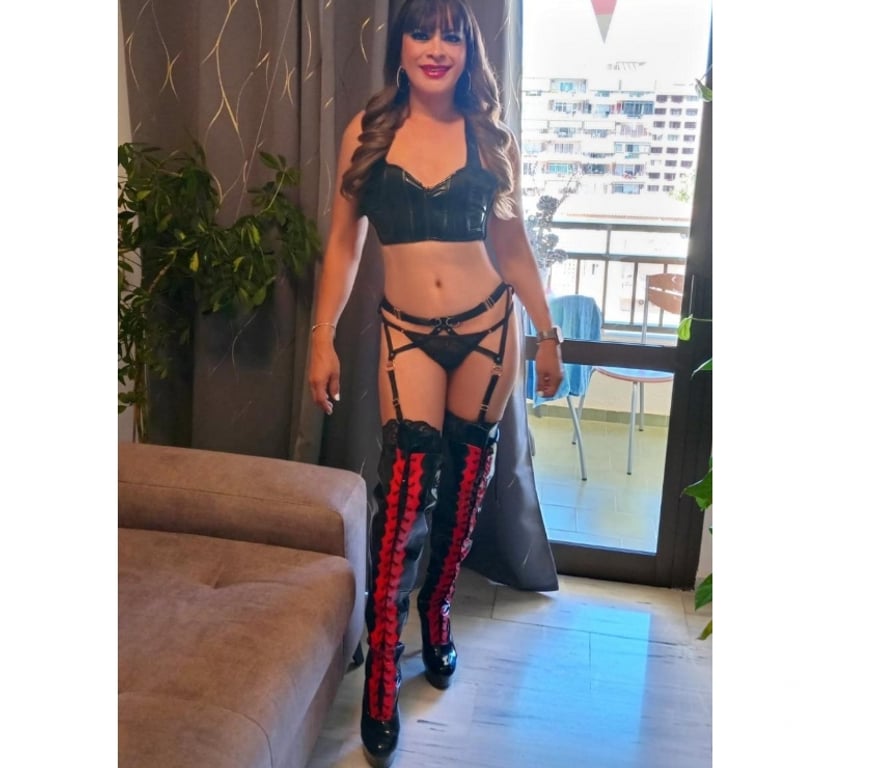 Trans Escorts South East London Croydon - Photos for TV Samantha, expert for beginners