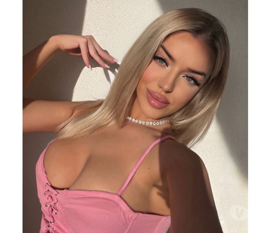 Escorts Essex Uttlesford - Photos for 🅽🅾 🆁🆄🆂🅷↘️HOT WOMEN IN STANSTED↙️