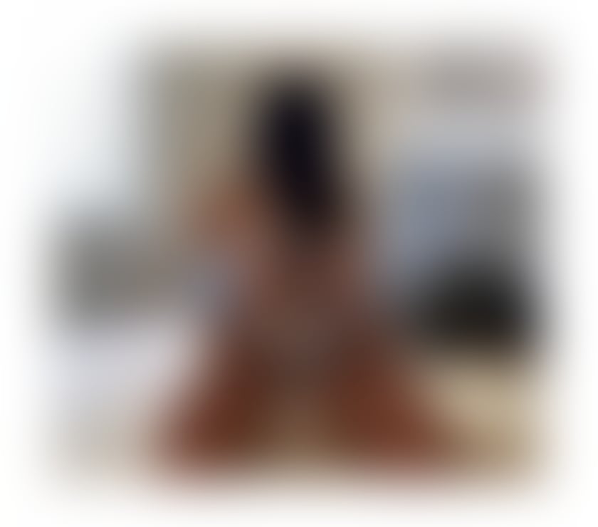 Escorts Cardiff City Centre Cardiff - Photos for ❤️🍾🥂Hey party girl 🥂🍾❤️