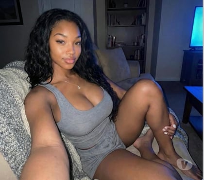 Escorts Mill Hill North West London - Photos for 🔥 CURLY, SEXY AND IMPOSSIBLE TO FORGET 😘