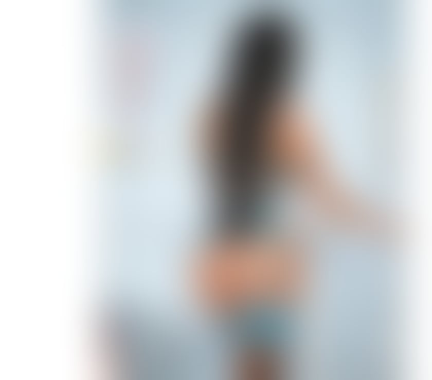 Escorts Cornwall Falmouth - Cornwall - Photos for COLOMBIANA LATINA.
