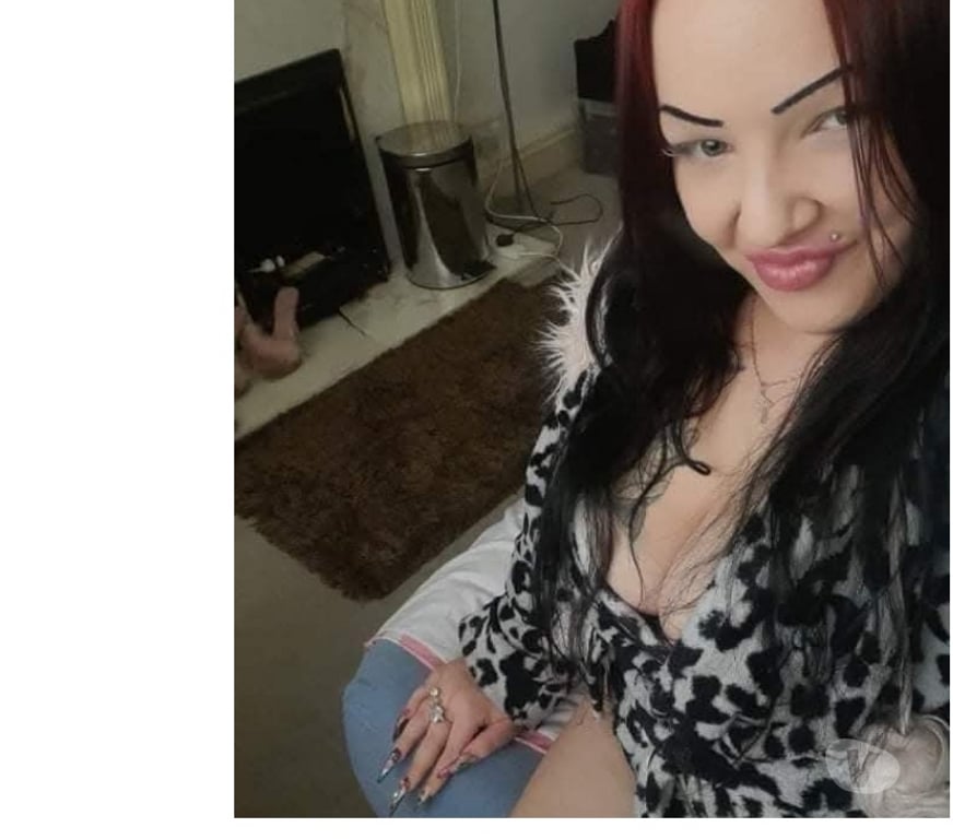 Escorts Ealing Northolt Station - Ealing - Photos for Hi Guy’s! Im very friendly Hungarian girl im new in town