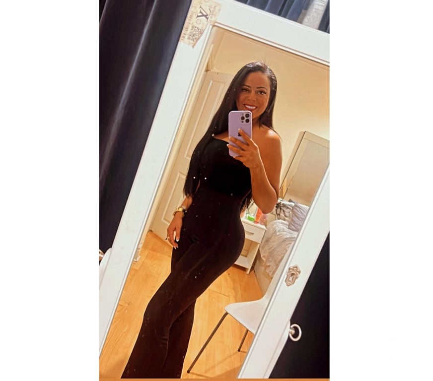 Escorts West London Hounslow - Photos for I'm back my loves, let's Party,come on🍷Jessica