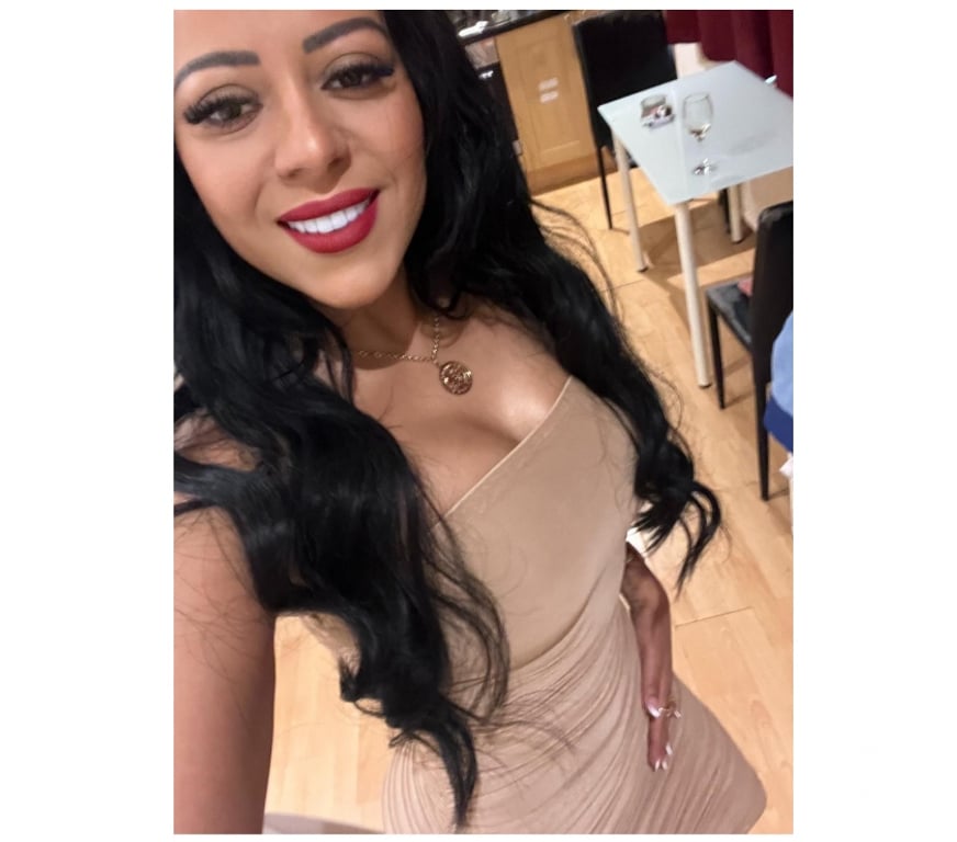 Escorts West London Hounslow - Photos for I'm back my loves, let's Party,come on🍷Jessica