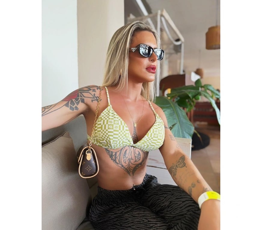 Trans Escorts Kent Maidstone - Photos for Letícia BRASILEIRA