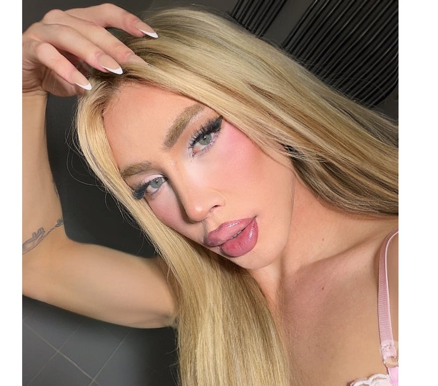 Trans Escorts East London Aldgate East - East London - Photos for ASHLEY 🫦 PARTY 🍸 BIG SURPRISE 🍆