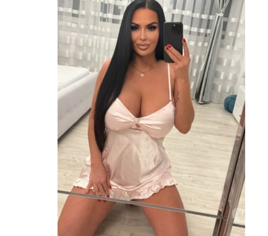 Escorts Kent Thanet - Photos for 🌹 Stunning Brunette – Real, Discreet & Charming