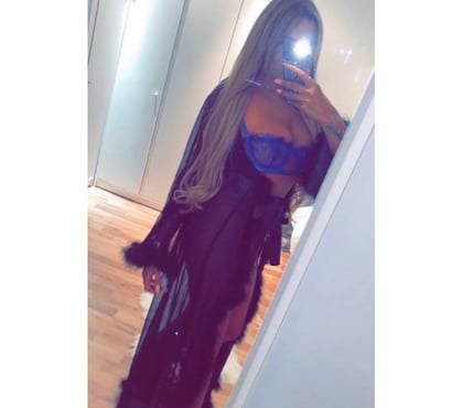 White Escorts Lymm Warrington - Photos for English jasmine