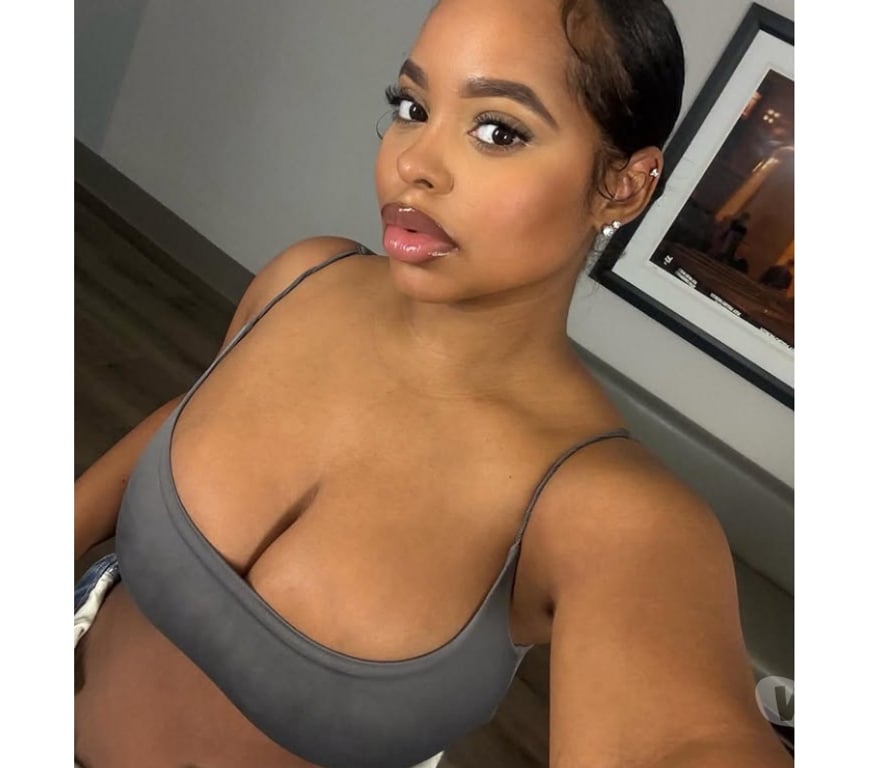 Escorts Greater Manchester Manchester - Photos for BRUNETTE SEXY BEST GFE
