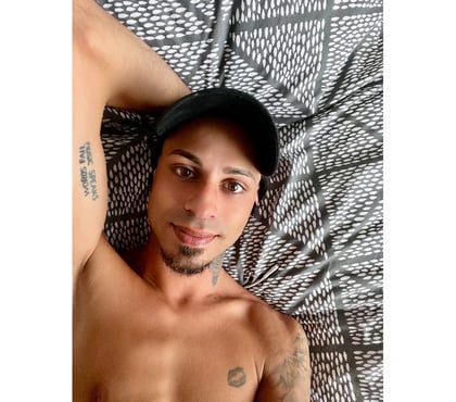 Gay escorts Manchester City Centre Manchester - Photos for Refined company • Discreet moments • Private experiences