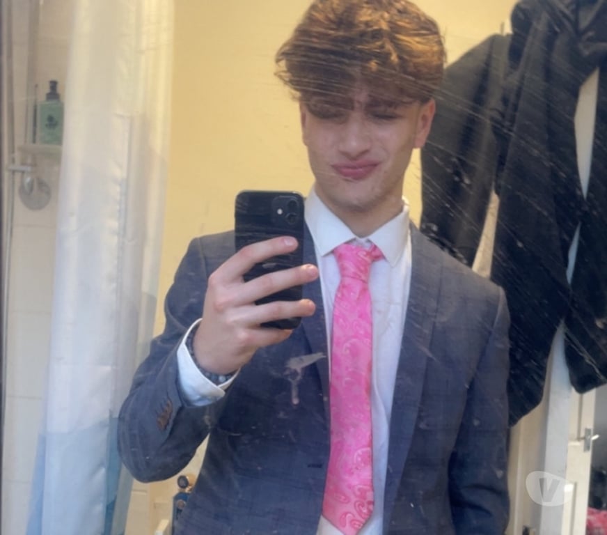  Gay massage Greater Manchester Wigan - Photos for New- 20 year old here