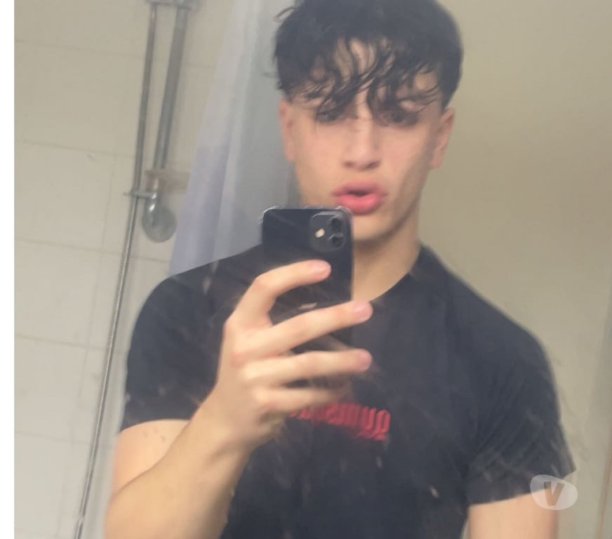  Gay massage Greater Manchester Wigan - Photos for New- 20 year old here