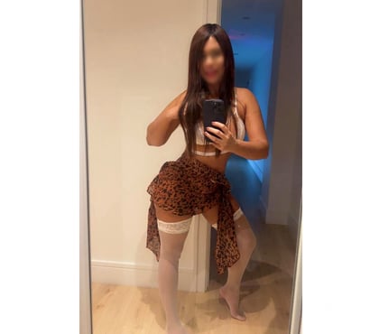 Escorts Harrow Town Centre Harrow - Photos for 👅😋Dominatrix hot tongue sculptural body