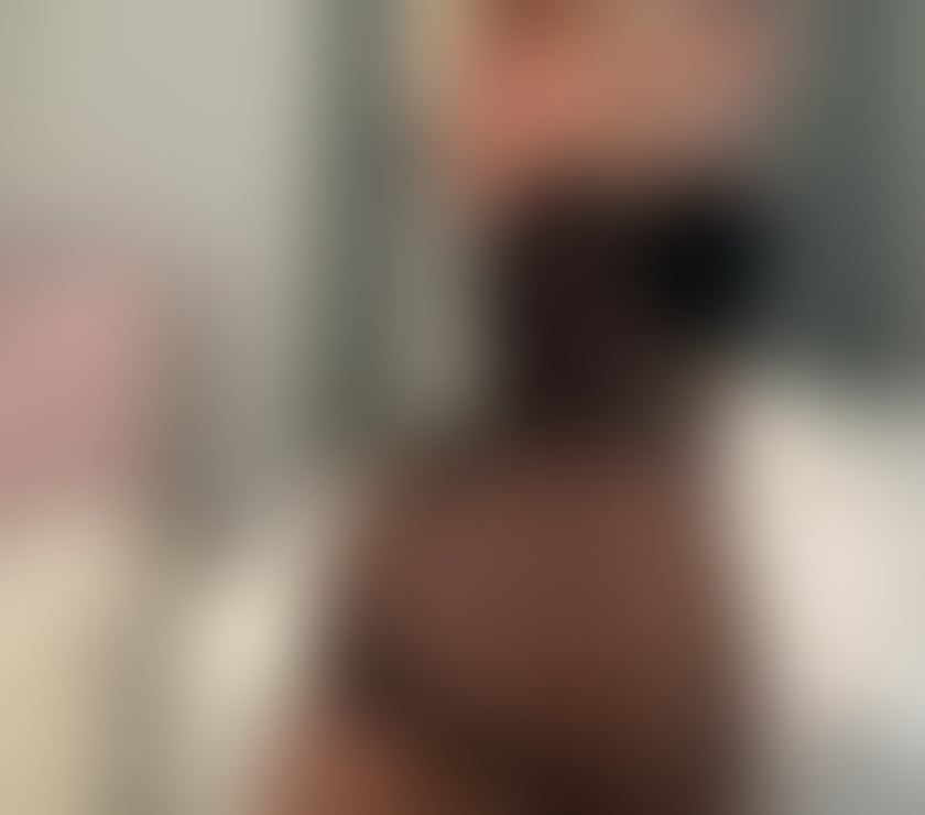  Escorts & Erotic Massage Nuneaton Nuneaton and Bedworth - Photos for ❤️incall outcall party ❤️
