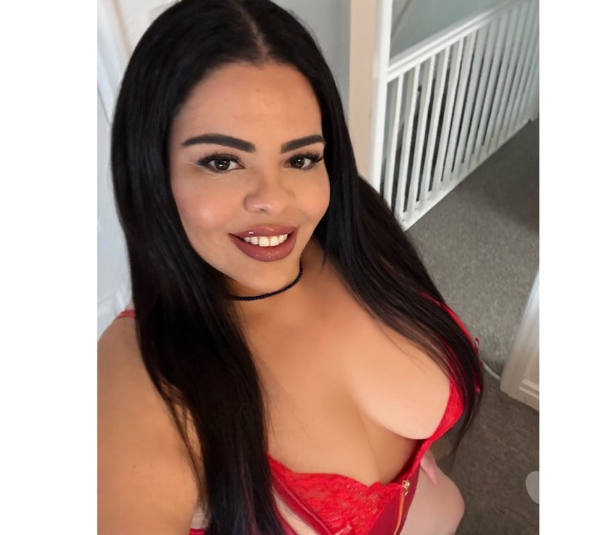 Escorts Shropshire Telford and Wrekin - Photos for SUZZÏ BRAZILIAN BBW🍀🇮🇹🇧🇷🍯