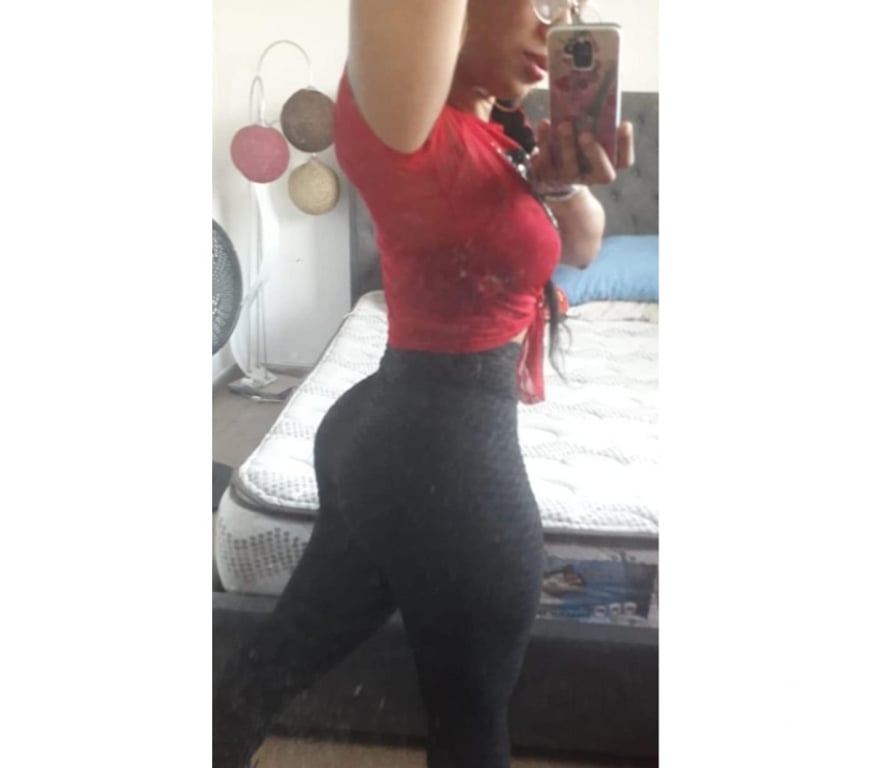 Escorts East London Havering - Photos for the best party girl in your area