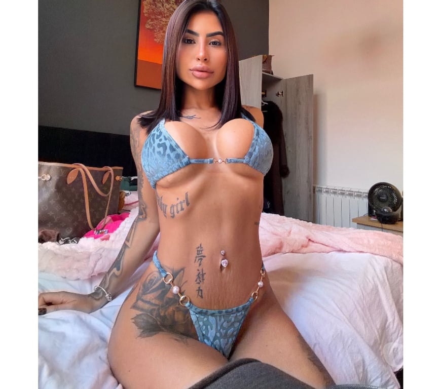 Escorts East Sussex Brighton - Photos for Brunette girl, the best party girl available 24 hours🔥