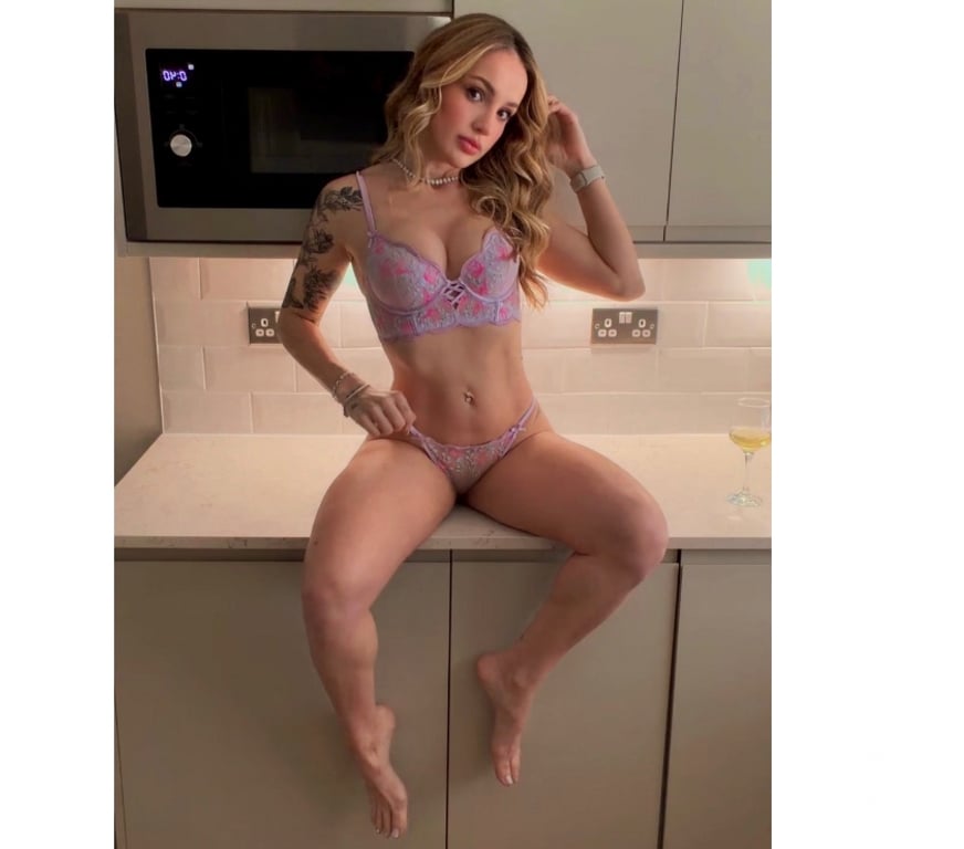 Escorts Glasgow Glasgow City Centre - Glasgow - Photos for ZAYA NEW GIRL HOT 🌹🔥