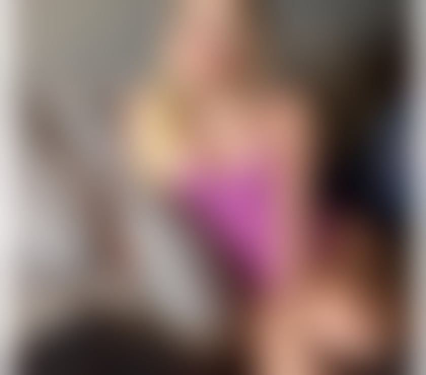 Escorts and Massages Epsom Epsom and Ewell - Photos for 🍑⭐SEXY BRAZILIAN⭐MASSAGE GIRL🧡🍑
