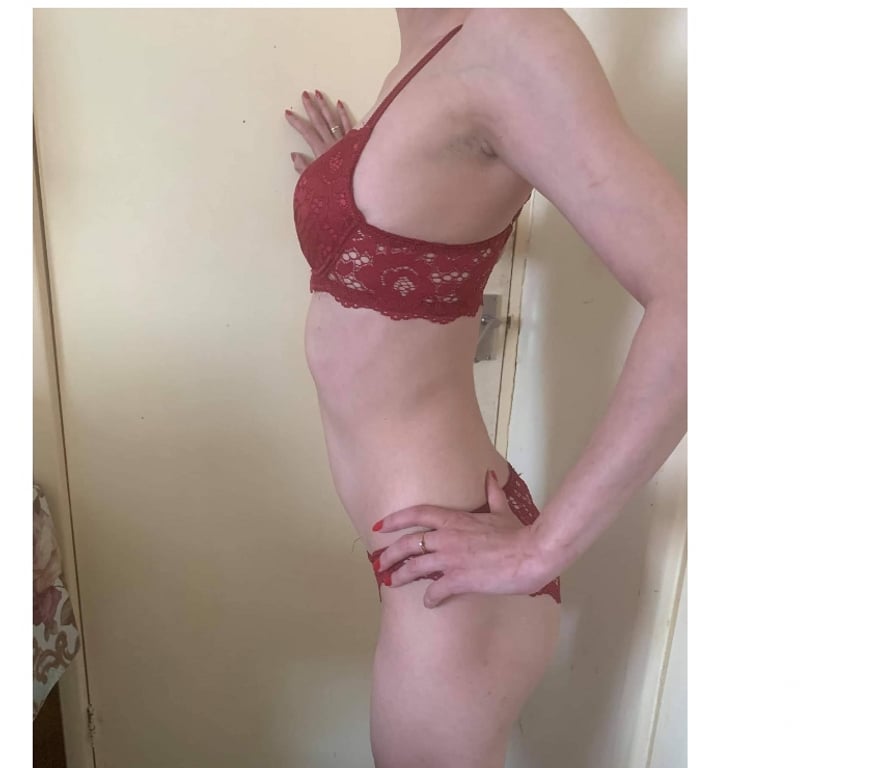 Escorts Greater Manchester Wigan - Photos for Hi boys. Just in day 10AM-8PM never in NIGHT