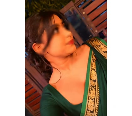Escorts and Massages Harrow Town Centre Harrow - Photos for South indian Rina New to Town Harrow ❣️