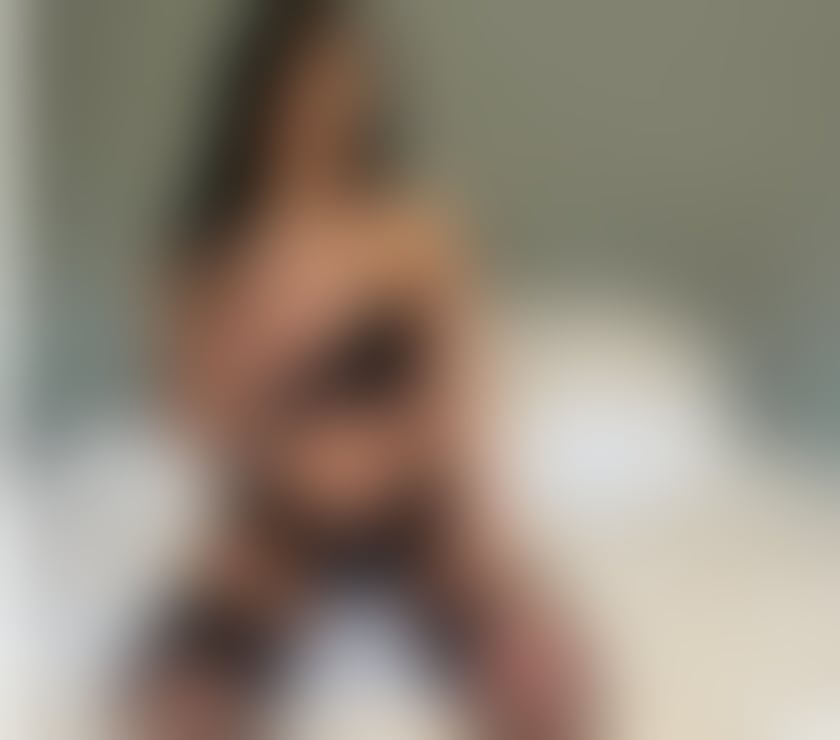 Escorts West Yorkshire Leeds - Photos for New here first day Naughty 😈 girl for you 😋