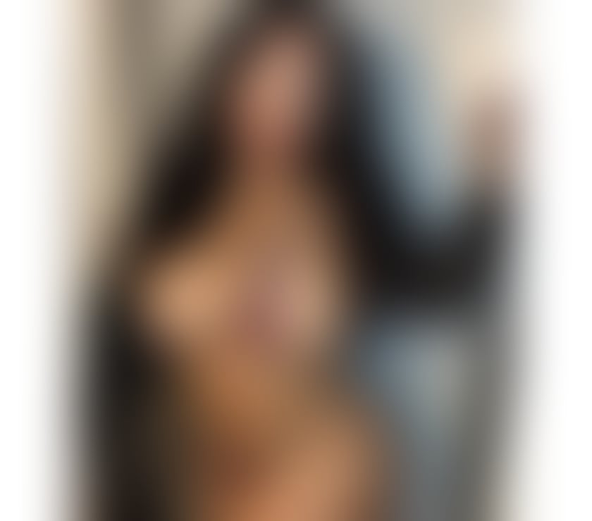 Escorts Luton Town Centre Luton - Photos for KARLA🍑✅SEXY GIRL CURVES BEAUTIFUL 🍑🍑🍑