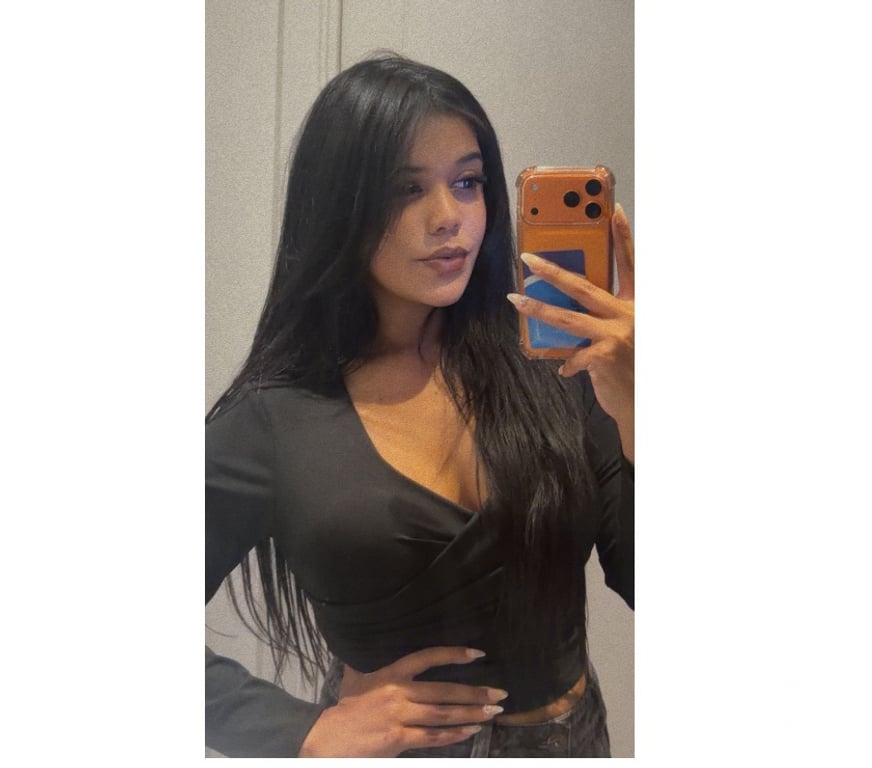 Escorts South East London Croydon - Photos for India 🔥🔥🔥 Sweet Girl From Brazil