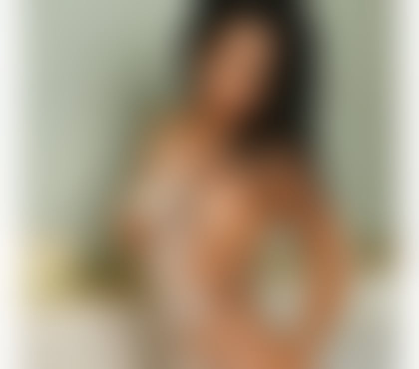 Outcall Escorts & Erotic Massage Dartford Town Centre Dartford - Photos for ❤️SIMINA❤️NEW IN TOWN ❤️💋 OUTCALL
