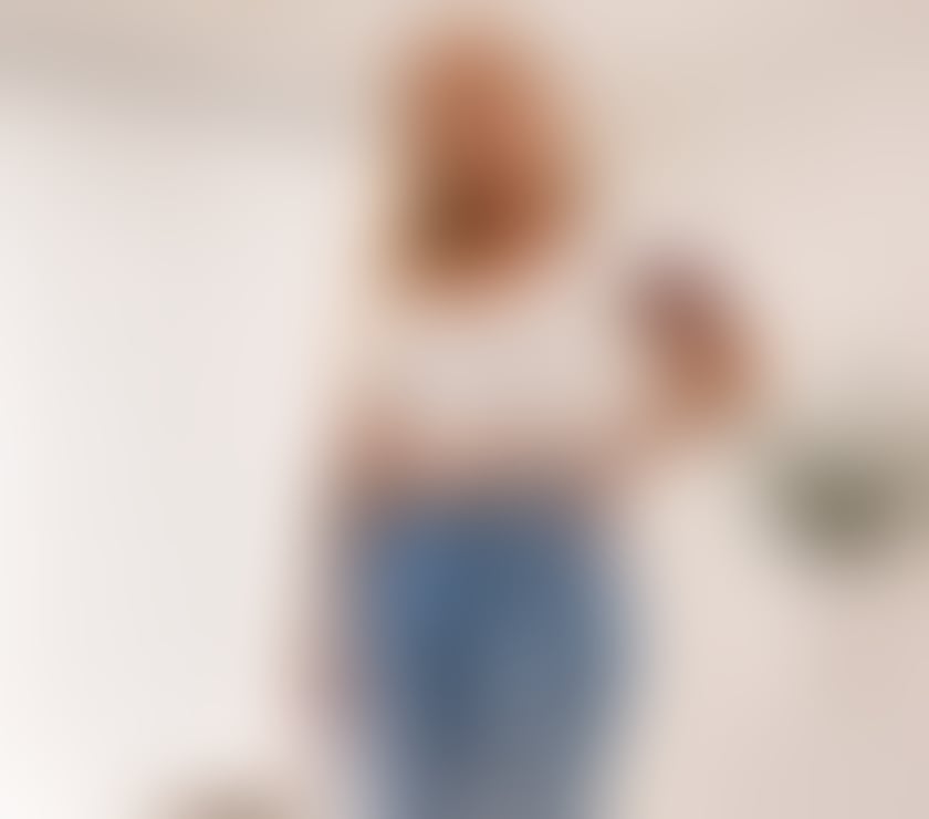 🔥LAURA HOT BEAUTIFUL, TALL AND BLOND🔥