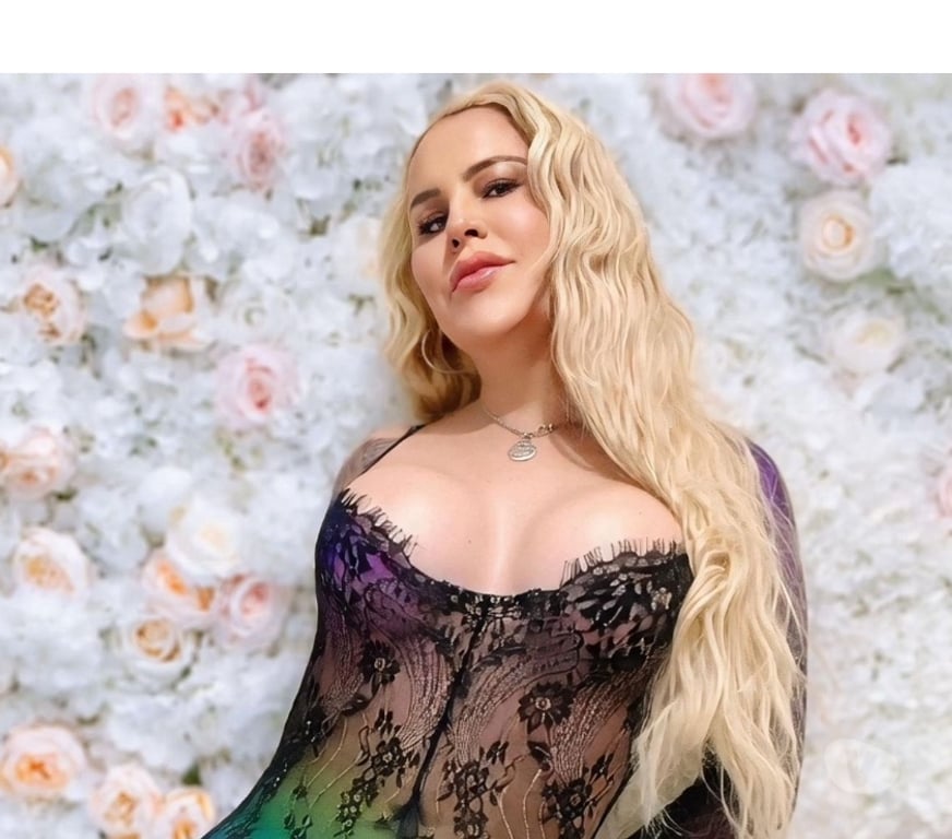 Escorts South West London South Wimbledon - South West London - Photos for 🔥LAURA HOT BEAUTIFUL, TALL AND BLOND🔥