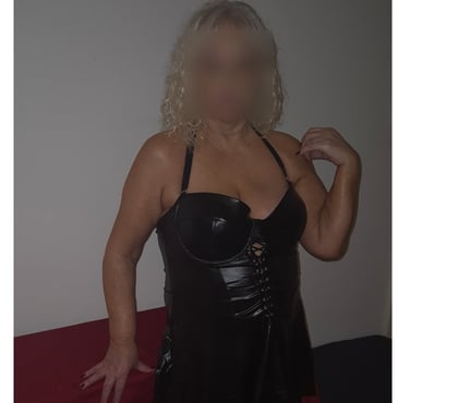 Escorts and Massages Leyton East London - Photos for Amazing Blonde xx