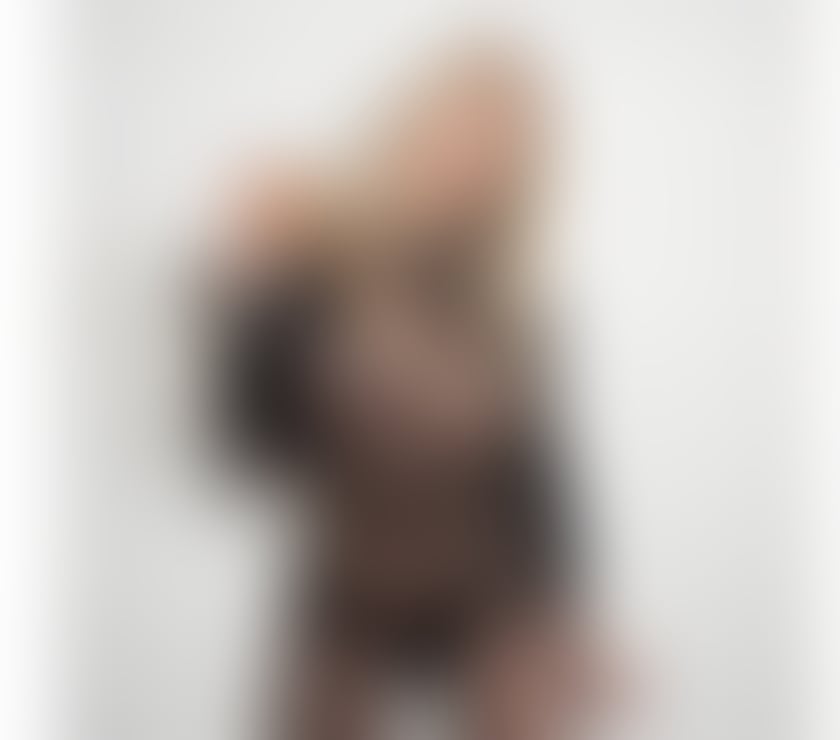 Escorts Merseyside Liverpool - Photos for MAVIE HOT PARTY
