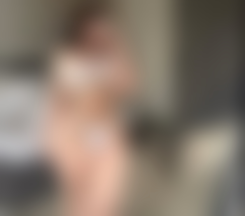 Escorts East London Redbridge - Photos for NEW GIRLS CHARTLOTE