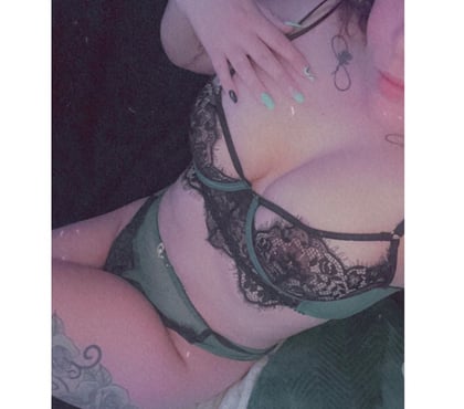 Escort Amington Tamworth - Photos for Curvy slim lady in Tamworth