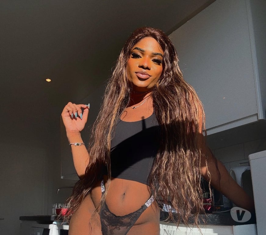 Trans Escorts West London West Kensington - West London - Photos for LARYSSAH BRAZILIAN🇧🇷🔥🥳PARTY🥳 😈HUNG😈