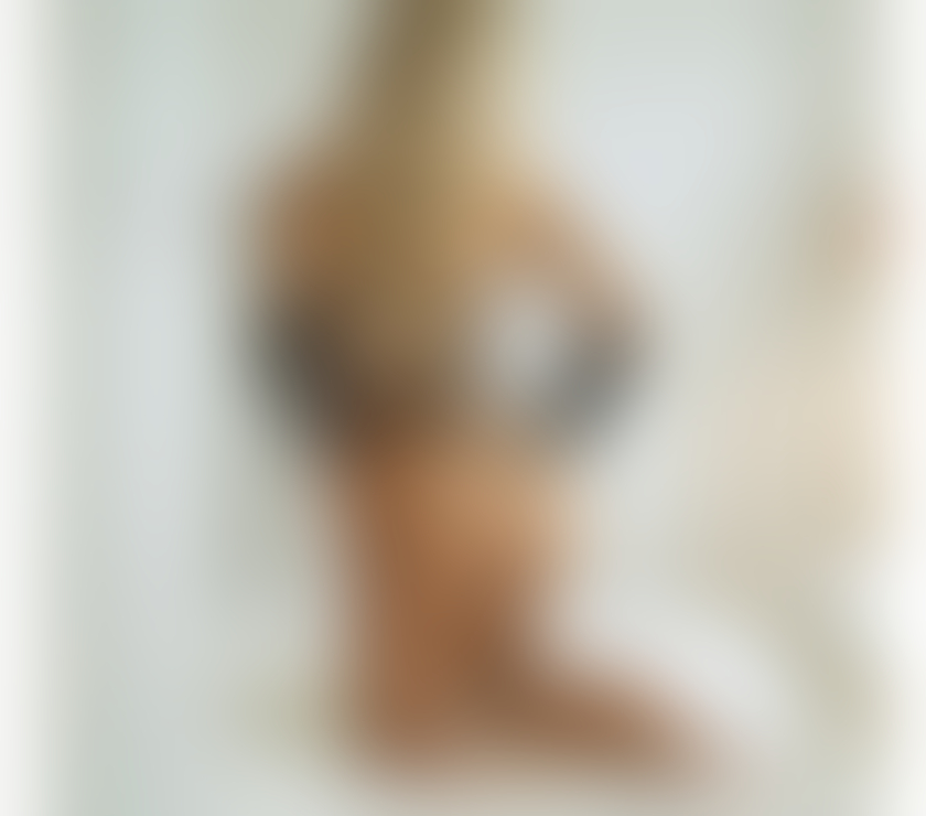 Escorts Swansea - Wales Swansea City Centre - Swansea - Photos for DELIA SEXY PARTY GIRLS JUST OUTCAL