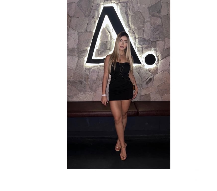 Escorts Wiltshire Swindon - Photos for 😛YOUNG😛🔥HOT🔥🎉PARTY GIRL🎉