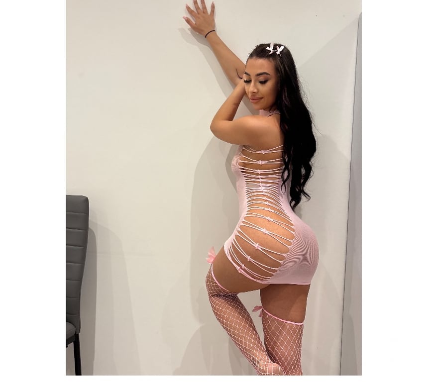 Escorts West London Hillingdon - Photos for Queen of experience best owo 💋❤️