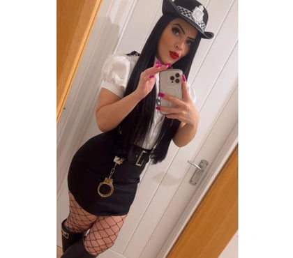 Escort Cardiff City Centre Cardiff - Photos for LAURA💋SHORT GIRL🇧🇷BBL HUGE A.S.S🍑PARTY🔝24H ON
