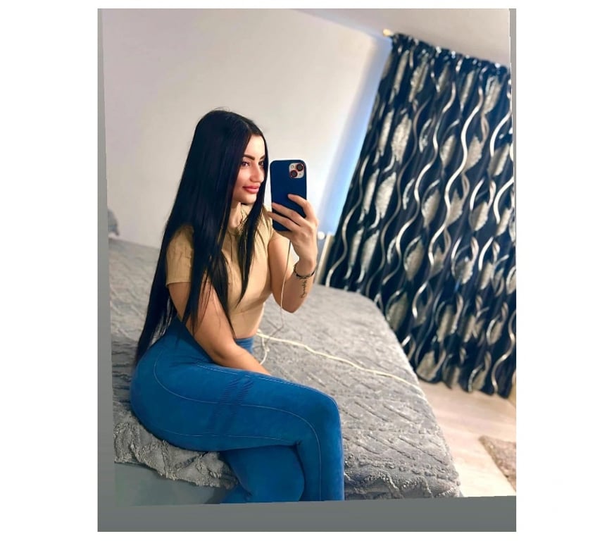 Escorts Slough Farnham Royal - Slough - Photos for Anda in your area.outcall Incall
