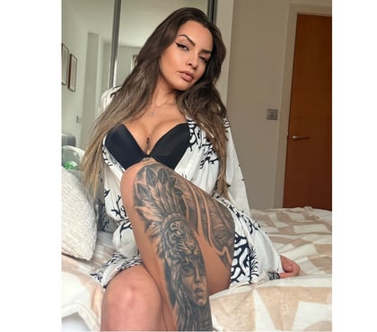  Escorts & Erotic Massage Birmingham City Centre Birmingham - Photos for KASSY BRANDÃO❤️‍🔥GIRlFRIEND🇧🇷 REAL 💯%