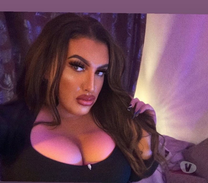 Trans Escorts East London Newham - Photos for THICK AMELIA FAT ASS SNACK FOR YOU 🧁🍑 CANNING TOWN