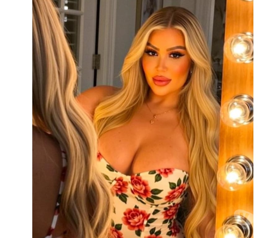 Escorts Essex Brentwood - Photos for ⭐️🫰SABINE STUNNING BLONDIE DOLL PARTY 🥳
