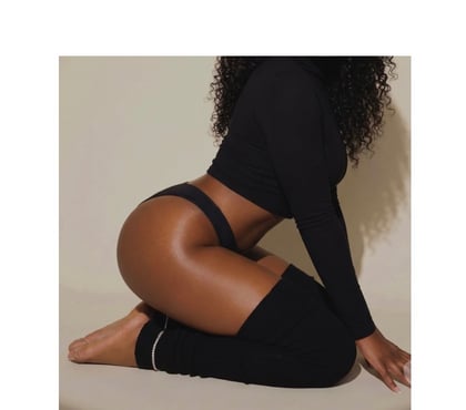  Escorts Smethwick Sandwell - Photos for Sassy petite princess