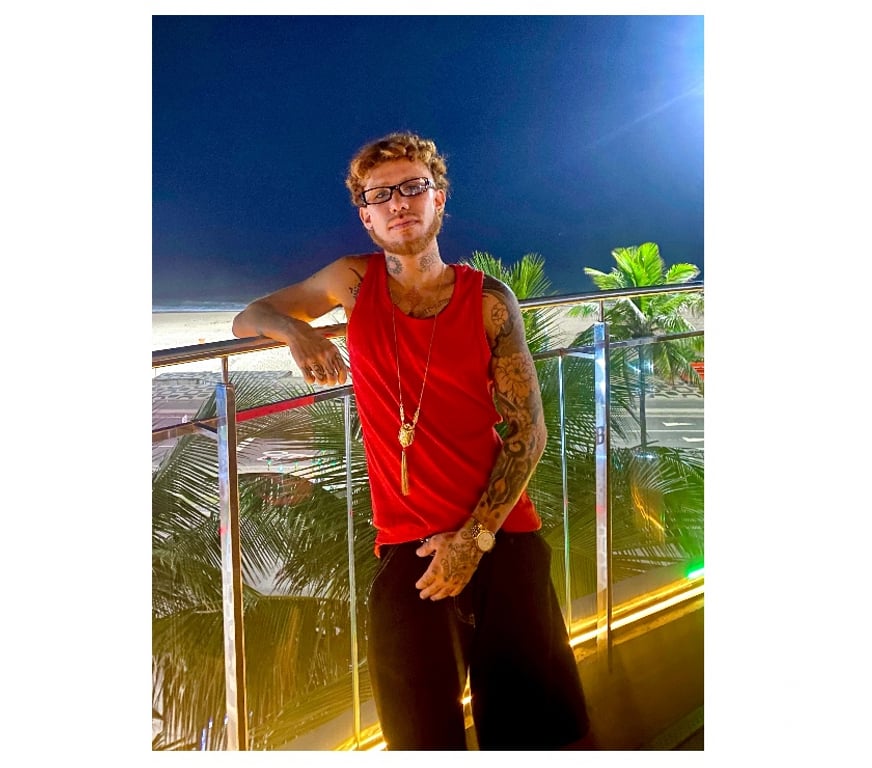  Gay massage Central London London Bridge Station - Central London - Photos for Hung and redhead Brazilian top.